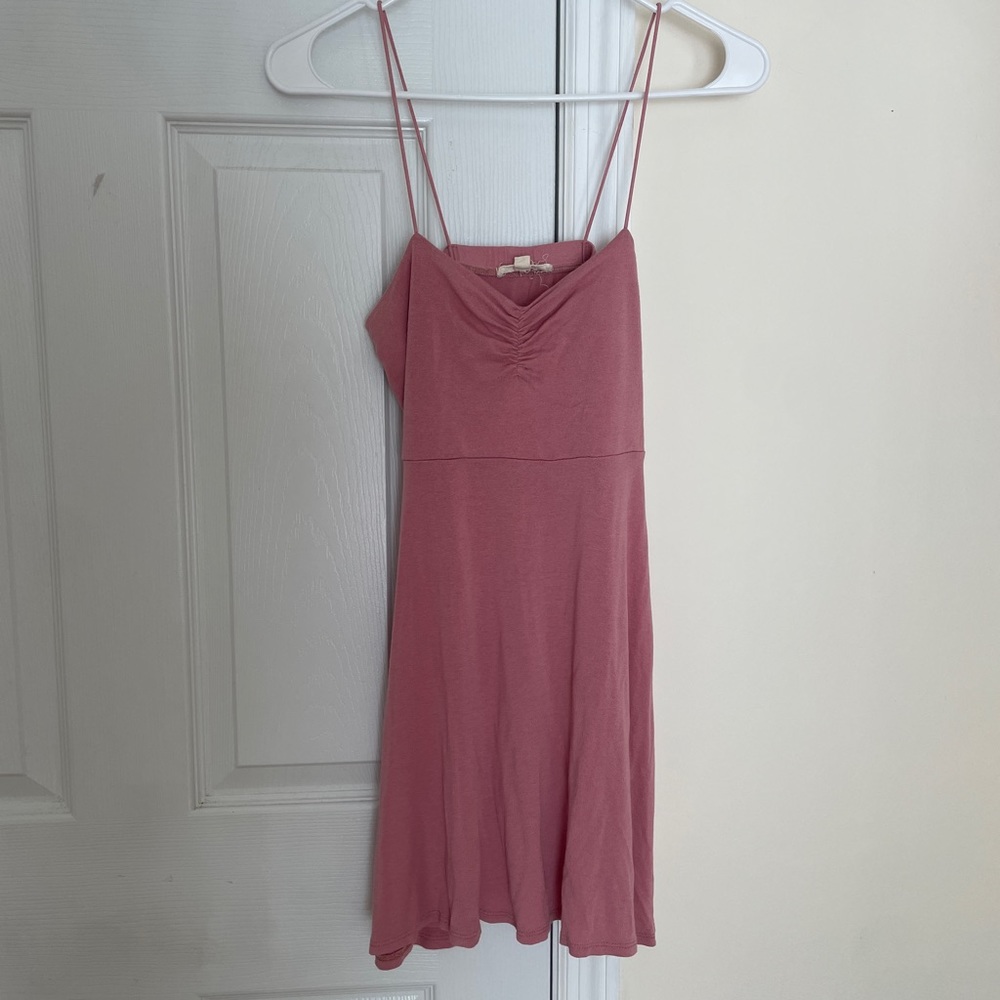 PINK DRESS WITH SMALL STRINGS SIZE SMALL